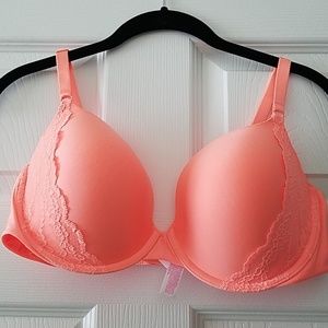 Victoria's Secret Demi T-Shirt Bra